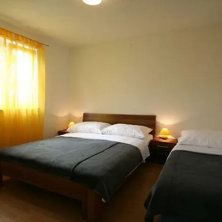 Hodzic Apartamento Šilo
